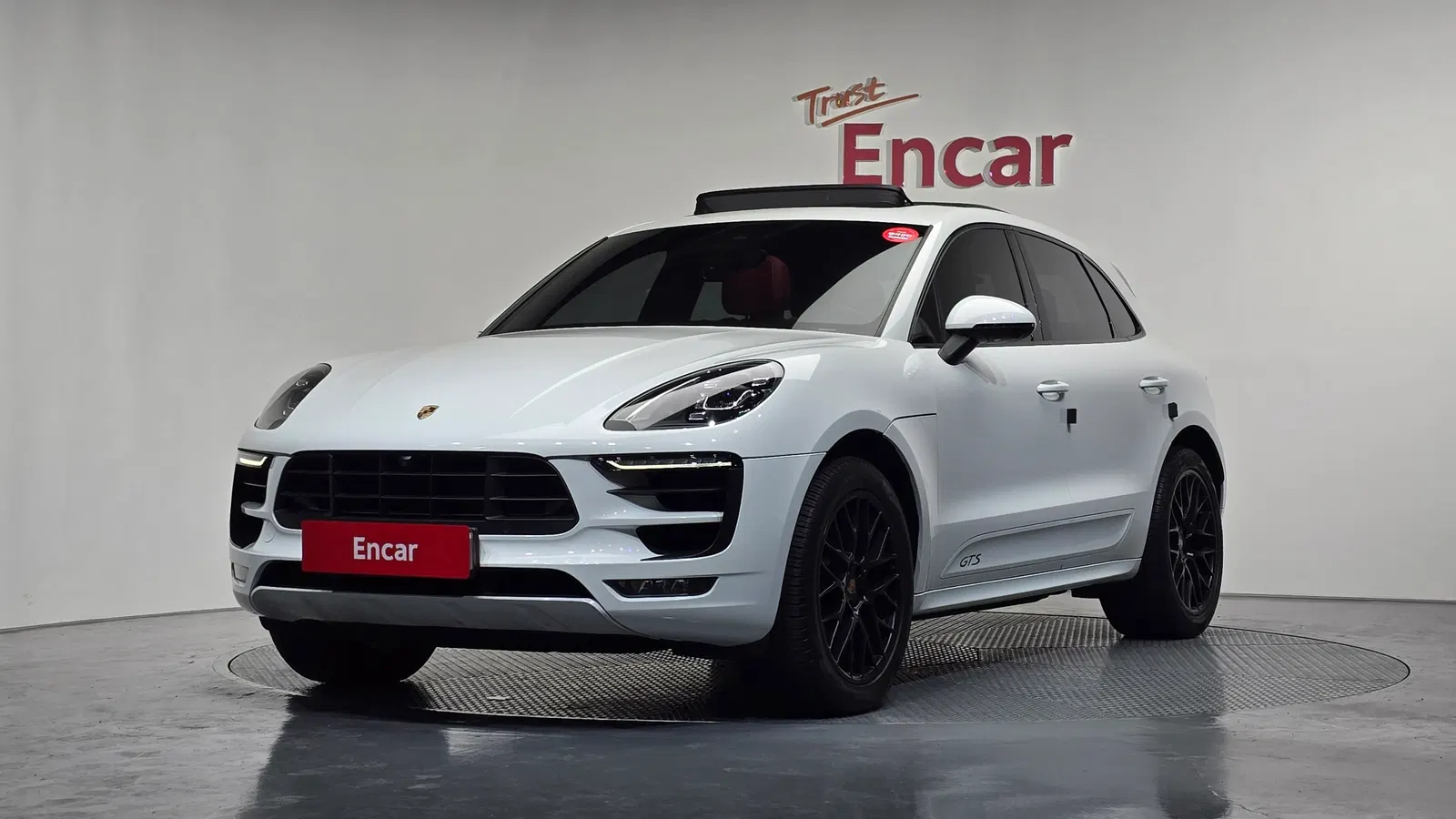 Porsche Macan 3.0 GTS 2017 — photo 1 sur 20