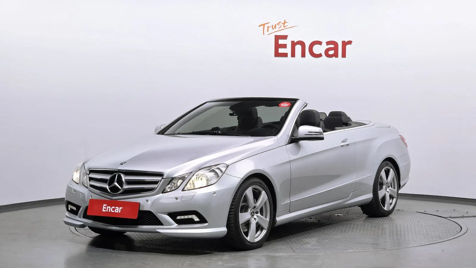 Mercedes-Benz Classe E E350 Cabriolet (W212) 2010 — photo 1 sur 26