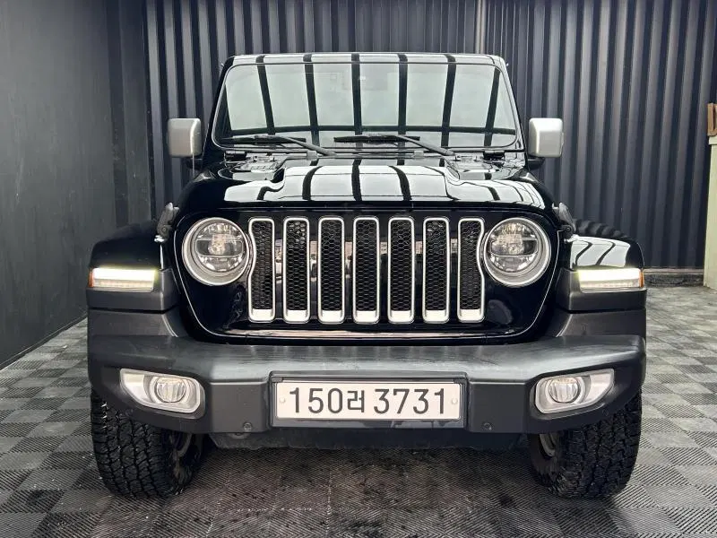 Jeep Wrangler (JL) 2.0 Overland Power Top 4 portes 2021 — photo 1 sur 25