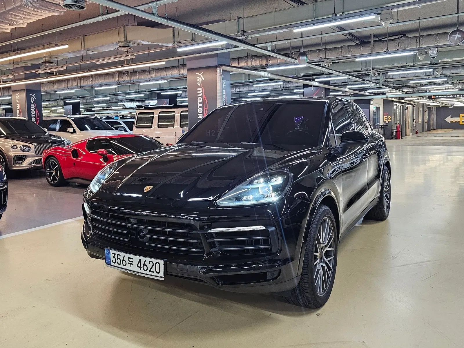 Porsche Cayenne (PO536) 3.0 Platinum Edition 2023 — photo 1 sur 26