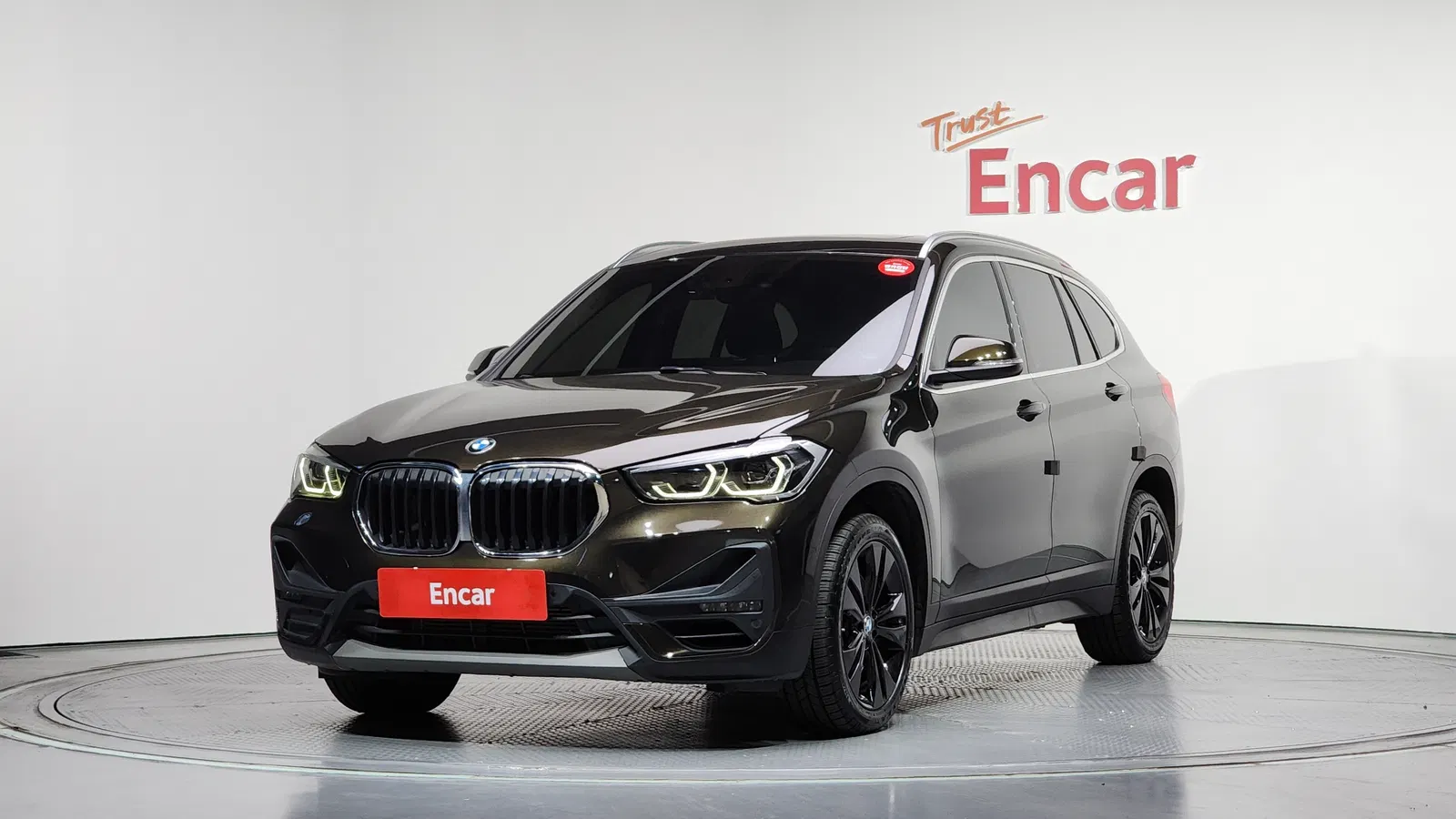 BMW X1 (F48) xDrive 20i Advantage 2020 — photo 1 sur 20