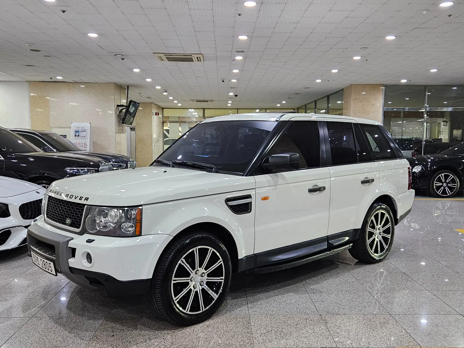 Land Rover Range Rover Sport 2.7 TDV6 HSE 2008 — photo 1 sur 26