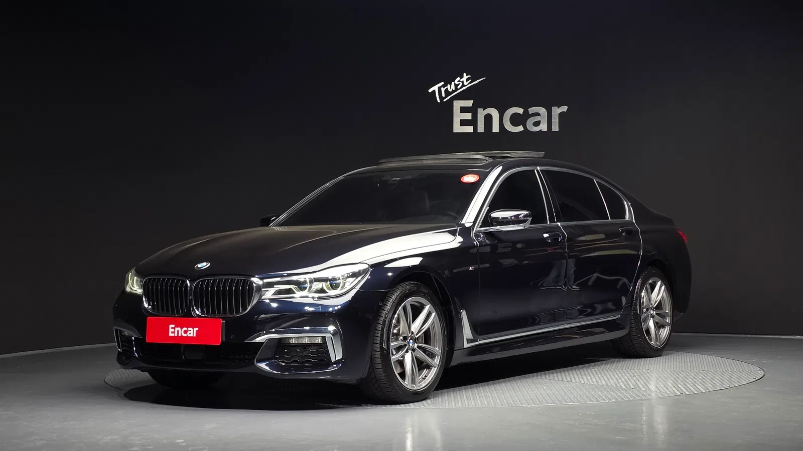 BMW Série 7 (G11) 730Ld xDrive M Sport 2018 — photo 1 sur 20