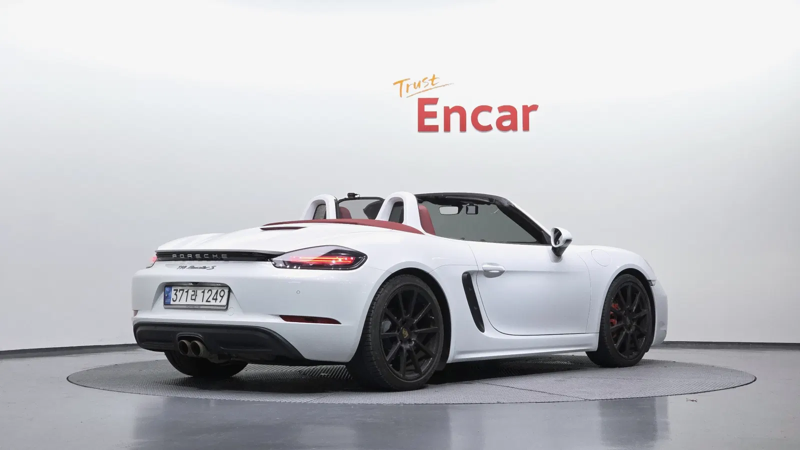 Porsche 718 Boxster S 2.5 2020 — photo 1 sur 38