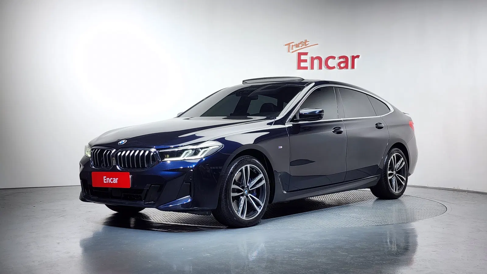 BMW Série 6 GT (G32) 620d xDrive M Sport 2021 — photo 1 sur 20