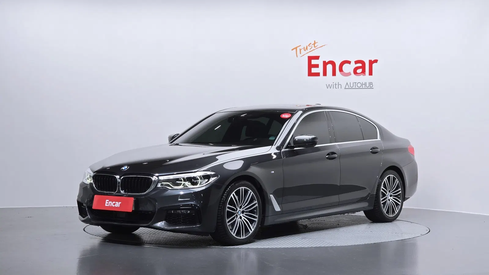 BMW Série 5 (G30) 530i M Sport Plus 2020 — photo 1 sur 32