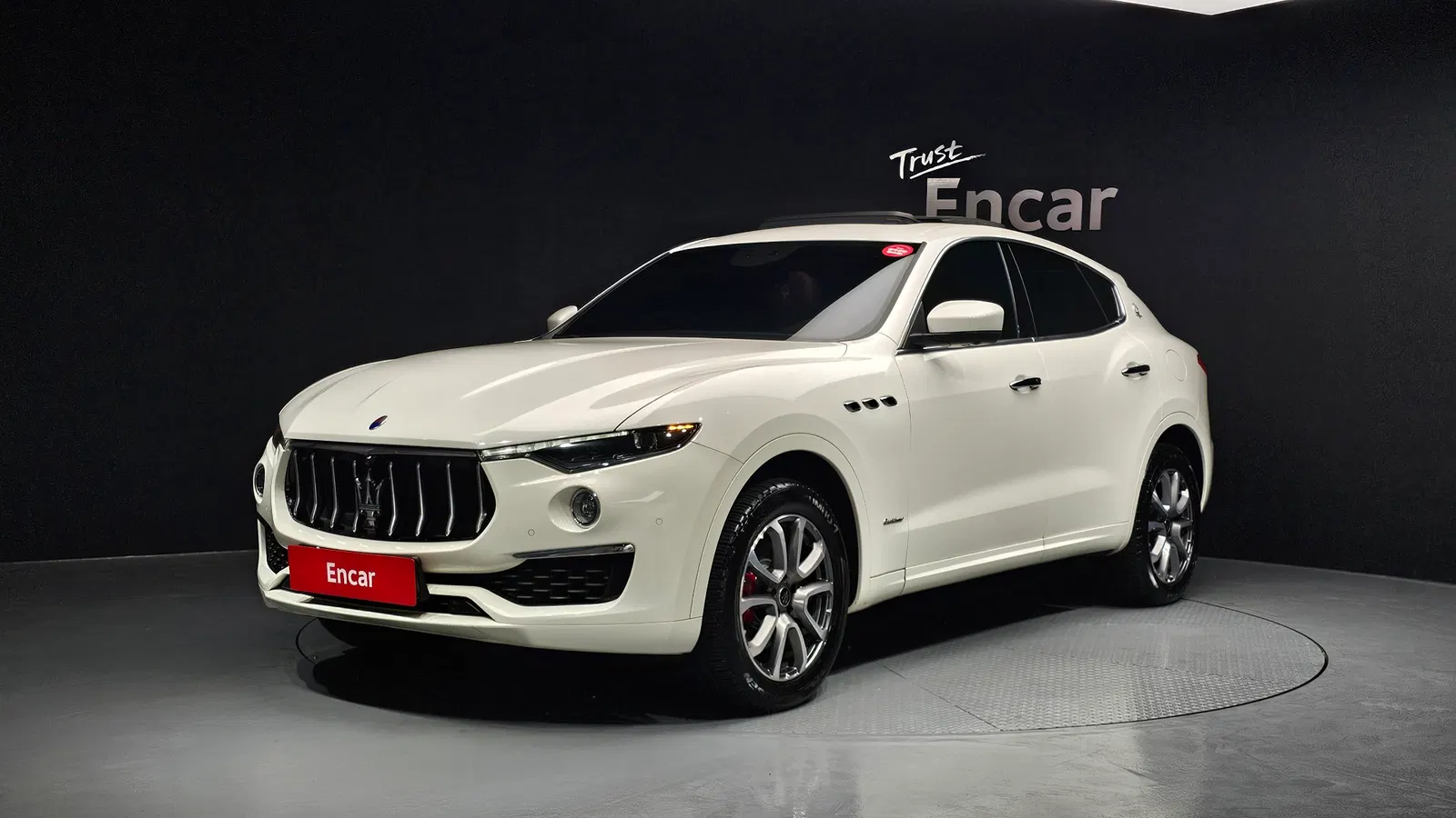 Maserati Levante 3.0 Diesel AWD GranLusso 2020 — photo 1 sur 20