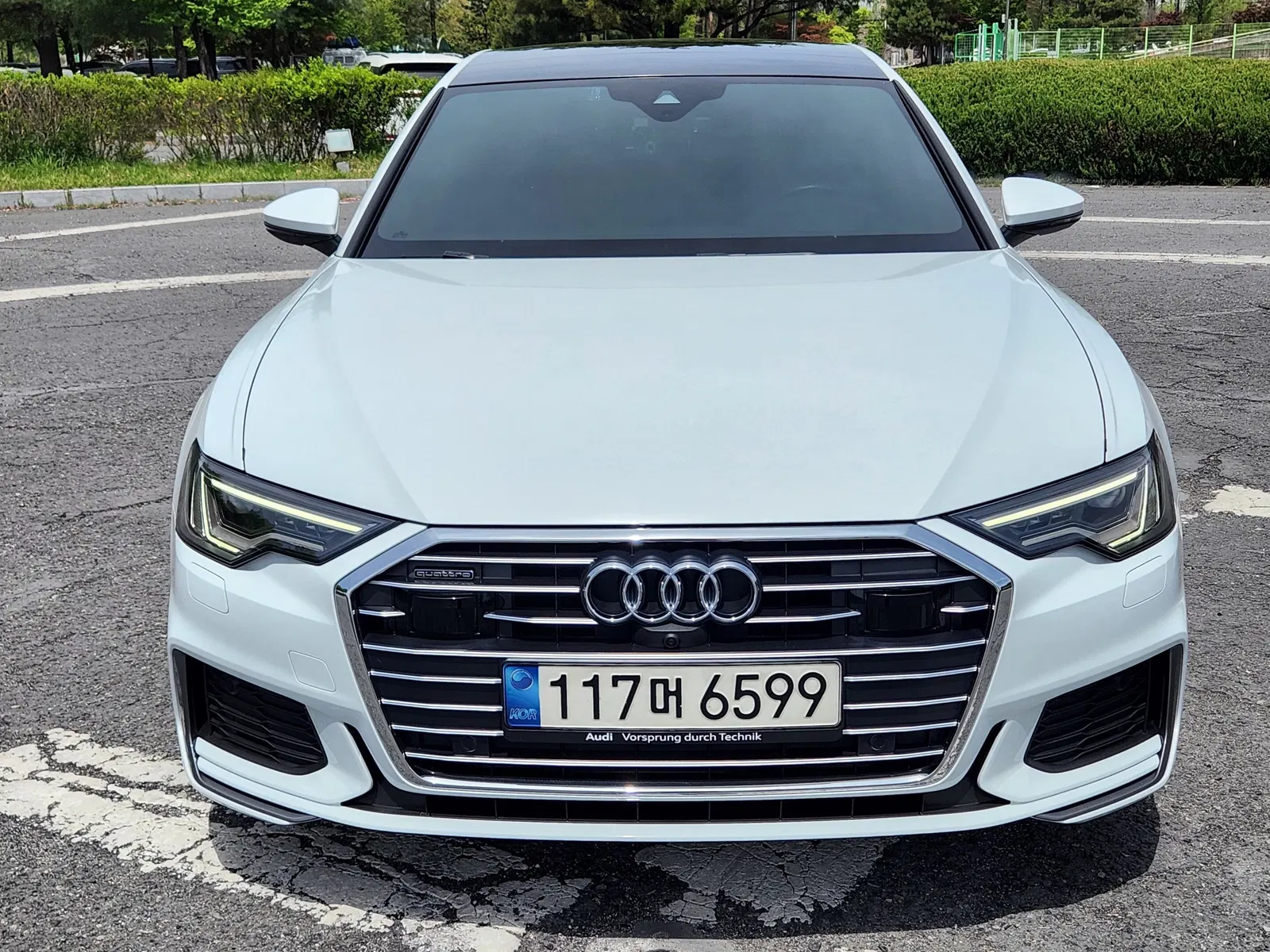 Audi A6 (C8) 45 TFSI Quattro Premium 2021 — photo 1 sur 26