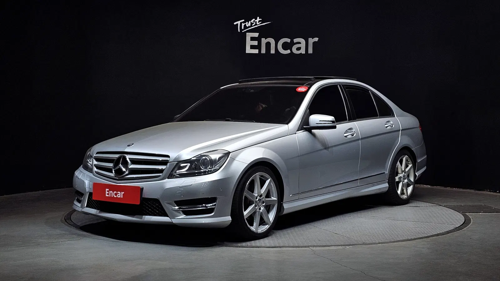 Mercedes-Benz Classe C C200 CGI Avantgarde StylePackage (W204) 2013 — photo 1 sur 20