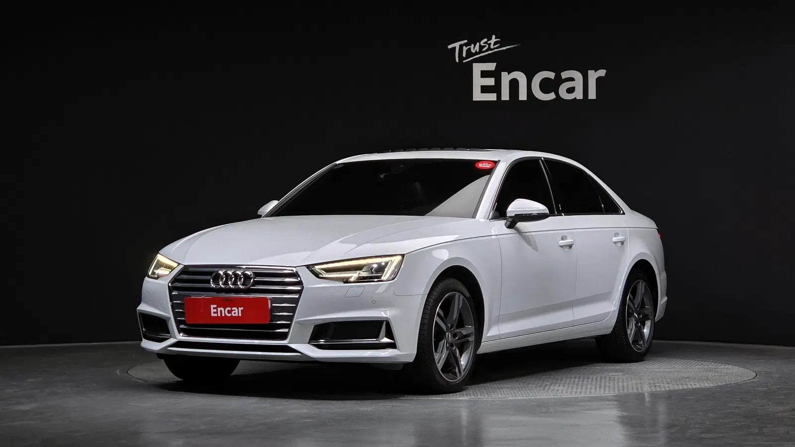 Audi A4 (B9) 40 TFSI Premium 2019 — photo 1 sur 26
