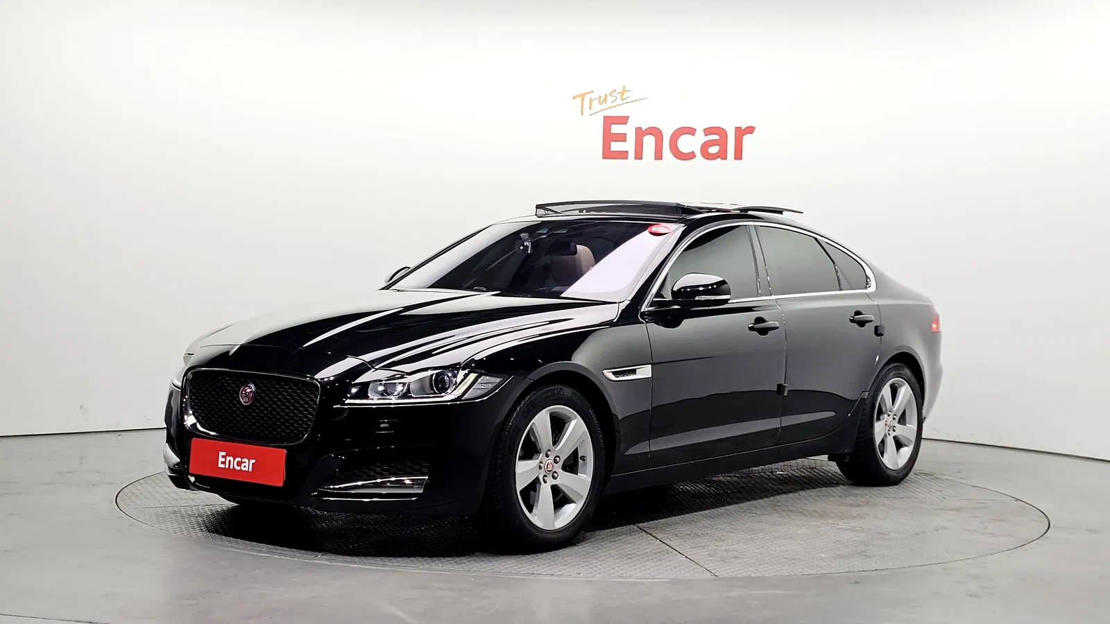 Jaguar XF (X260) 25t Prestige 2018 — photo 1 sur 20