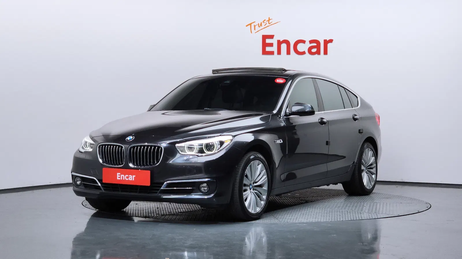BMW Série 5 GT (F07) GT 30d xDrive 2015 — photo 1 sur 20