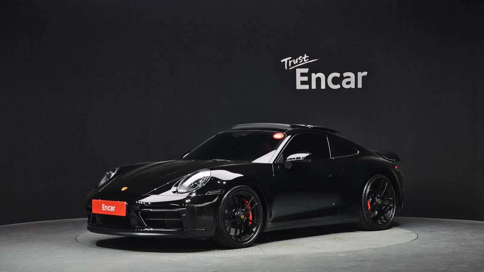 Porsche 911 (992) Carrera 4 GTS 2023 — photo 1 sur 44