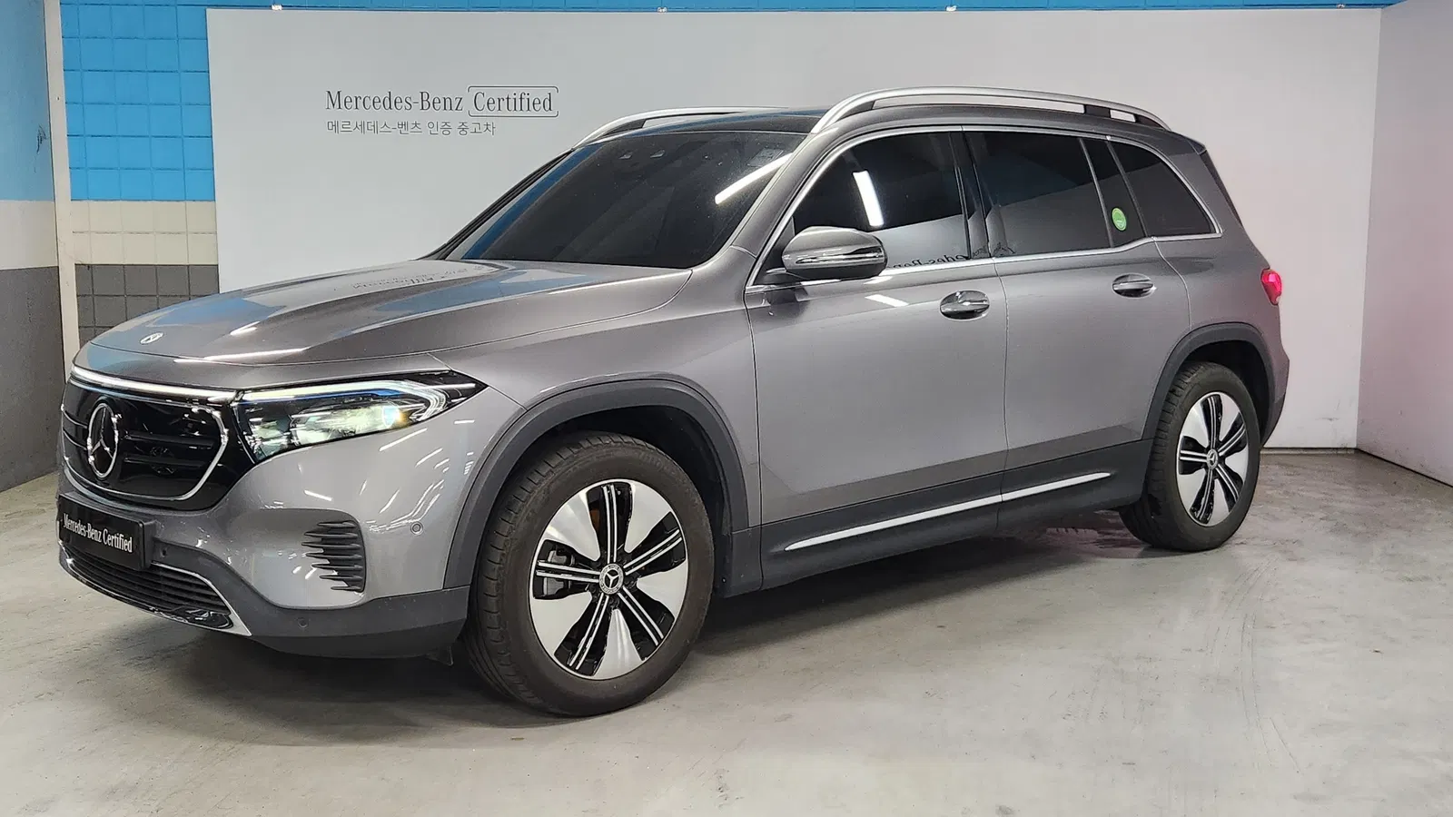 Mercedes-Benz EQB EQB300 4MATIC Électrique Art (X243) 2024 — photo 1 sur 26