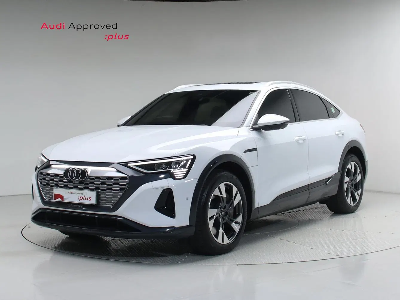 Audi Q8 e-tron (GE) 55 Quattro Sportback 2024 — photo 1 sur 26