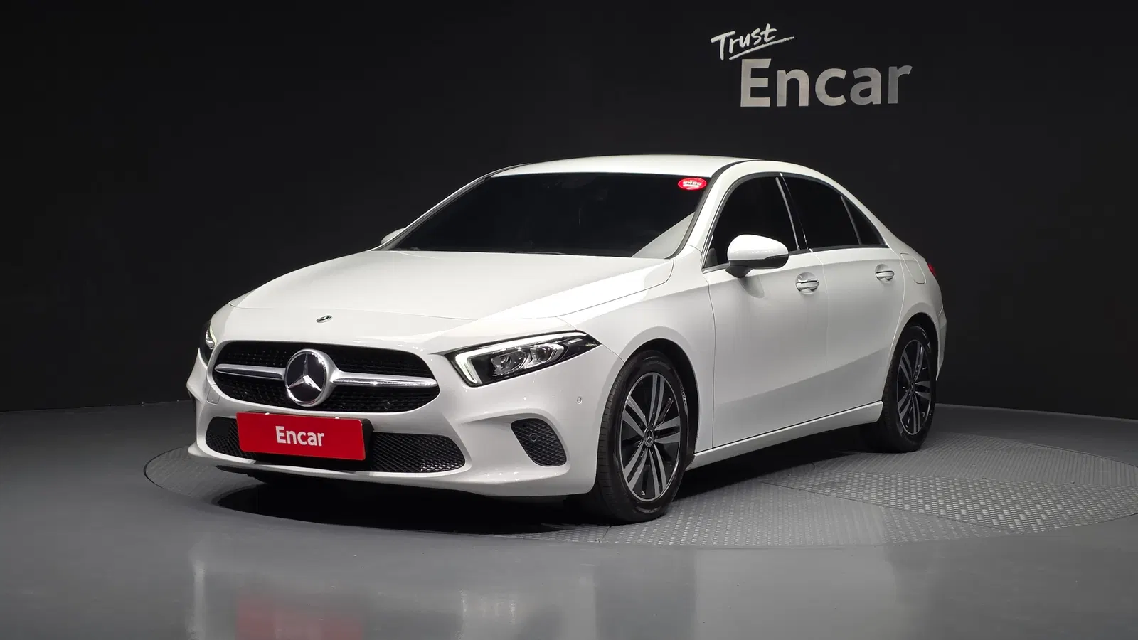 Mercedes-Benz Classe A A220 Berline (W177) 2021 — photo 1 sur 30