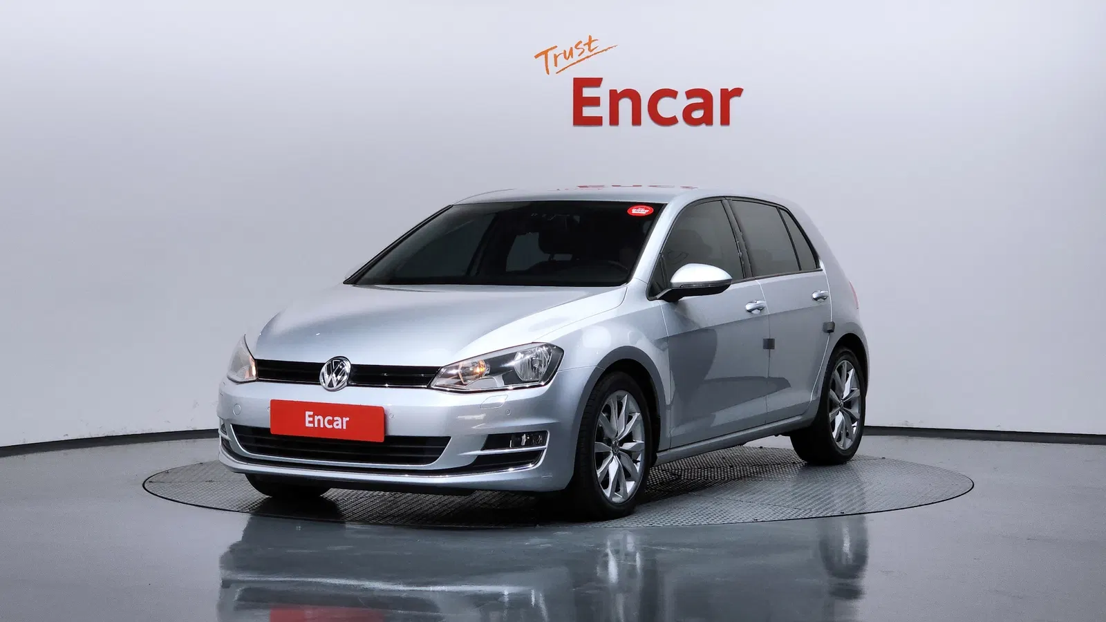 Volkswagen Golf 7e génération 1.6 TDI 2013 — photo 1 sur 26