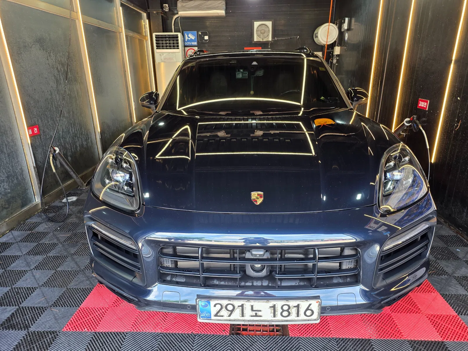 Porsche Cayenne (PO536) 3.0 E-Hybride 2020 — photo 1 sur 20