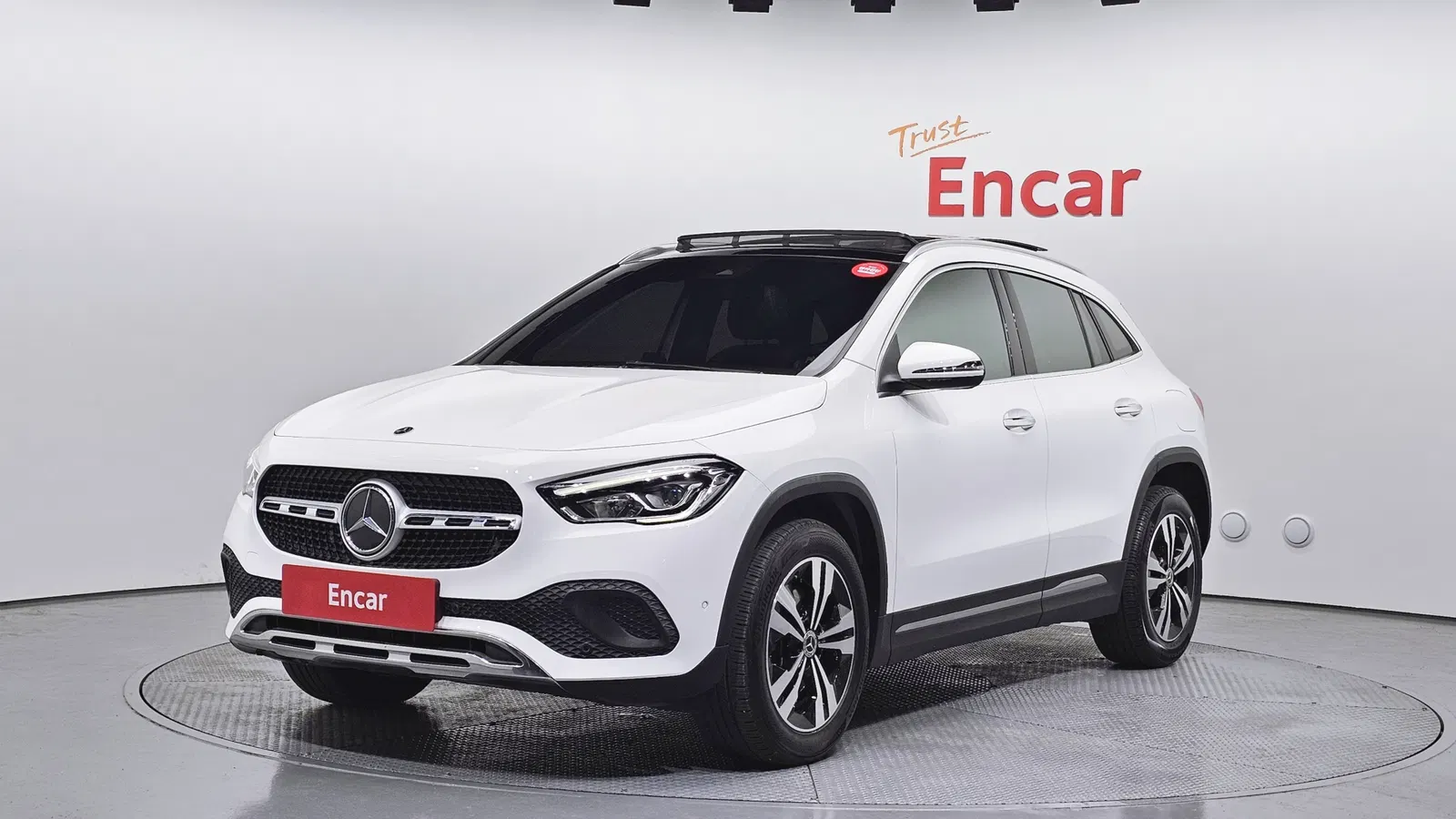 Mercedes-Benz GLA GLA220 (H247) 2021 — photo 1 sur 20