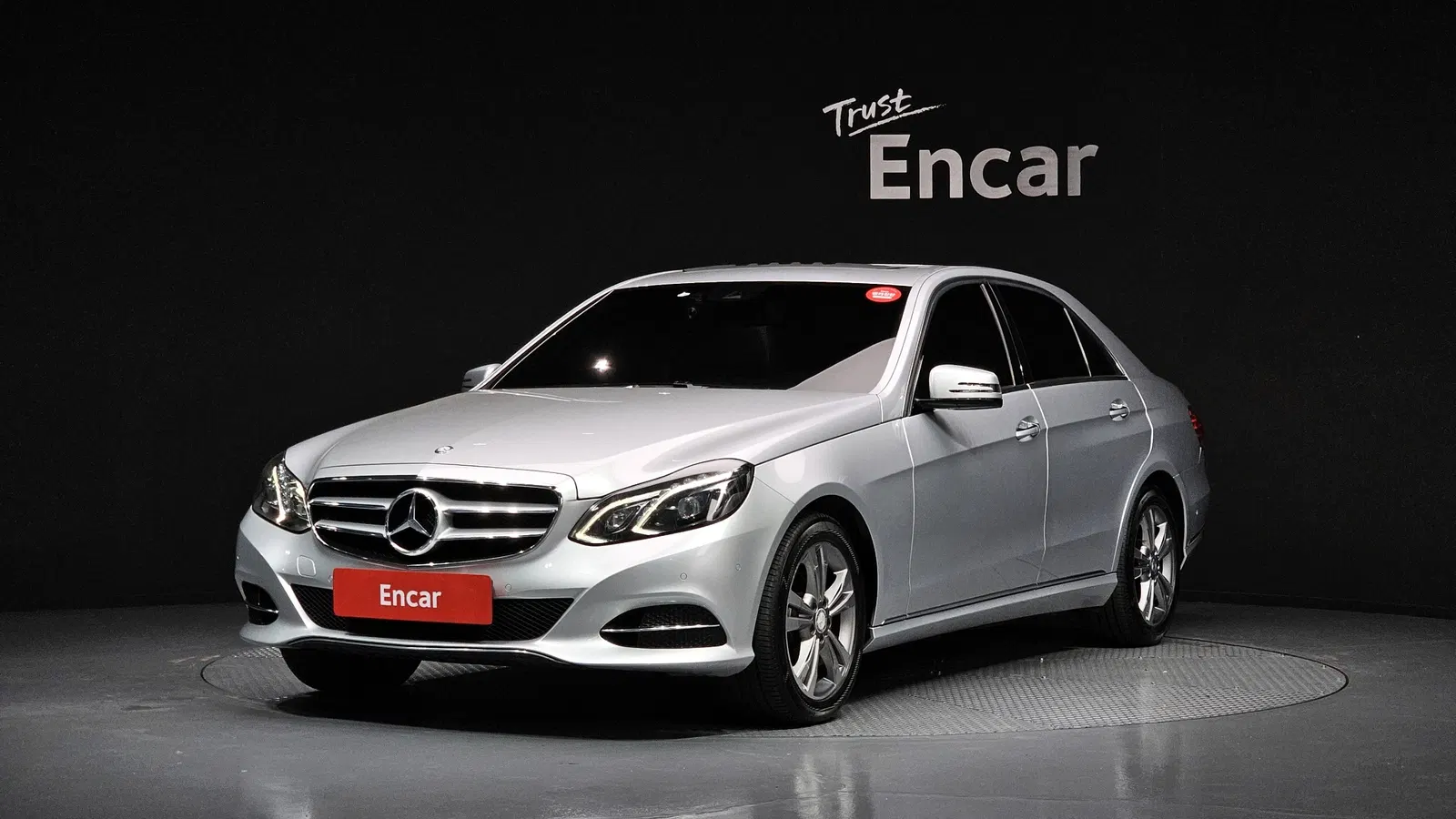 Mercedes-Benz Classe E E220 CDI Avantgarde (W212) 2014 — photo 1 sur 20