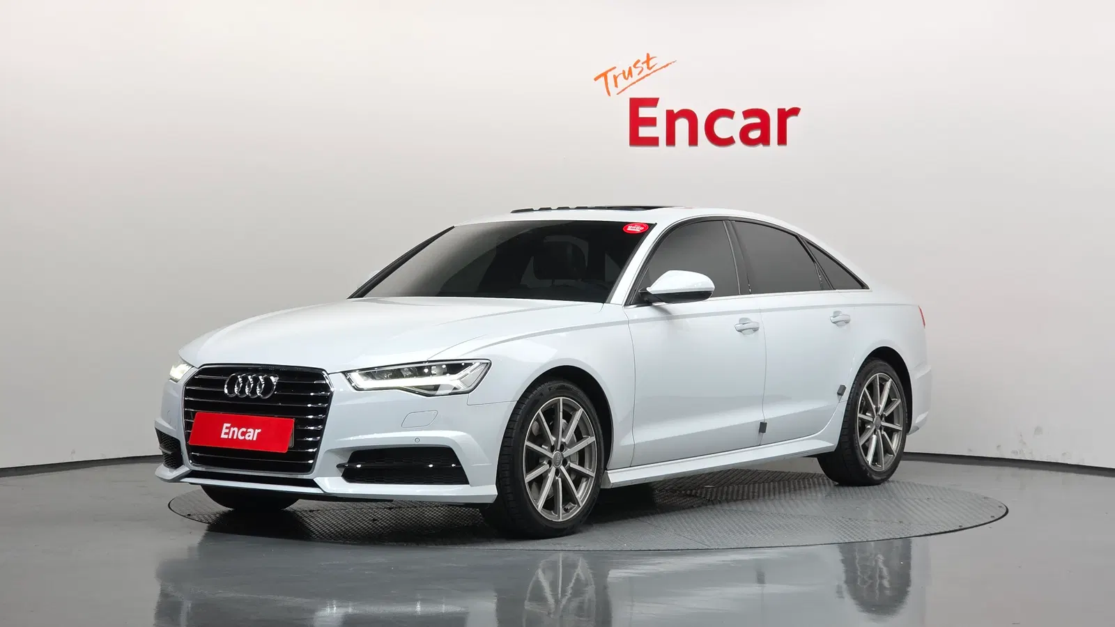 Audi A6 40 TFSI Premium 2018 — photo 1 sur 32