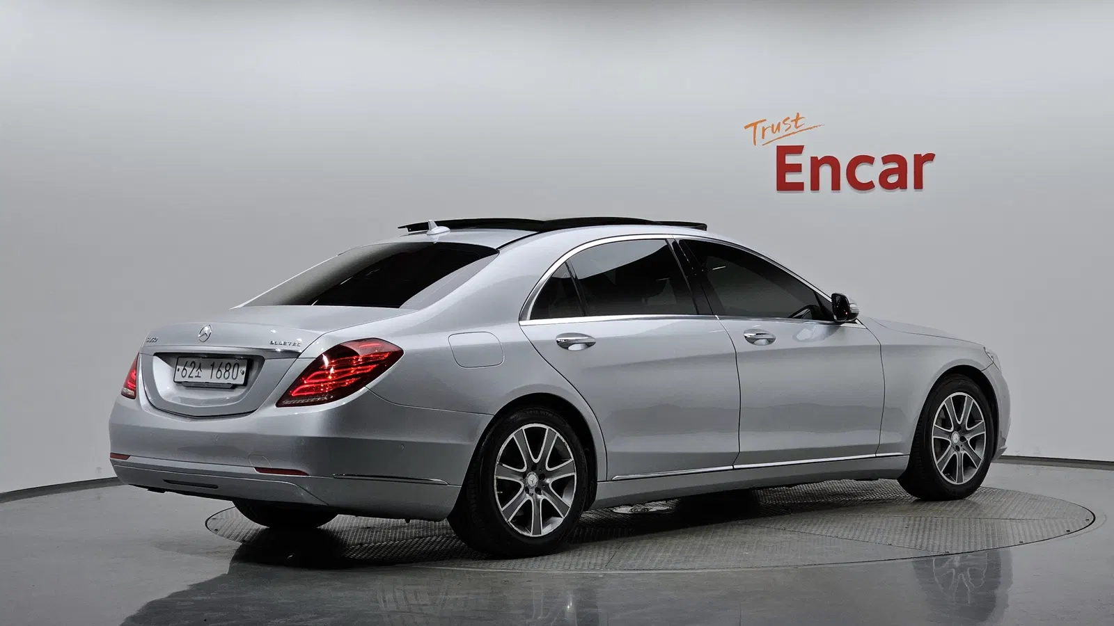 Mercedes-Benz Classe S S350L BlueTEC (W222) 2015 — photo 1 sur 35