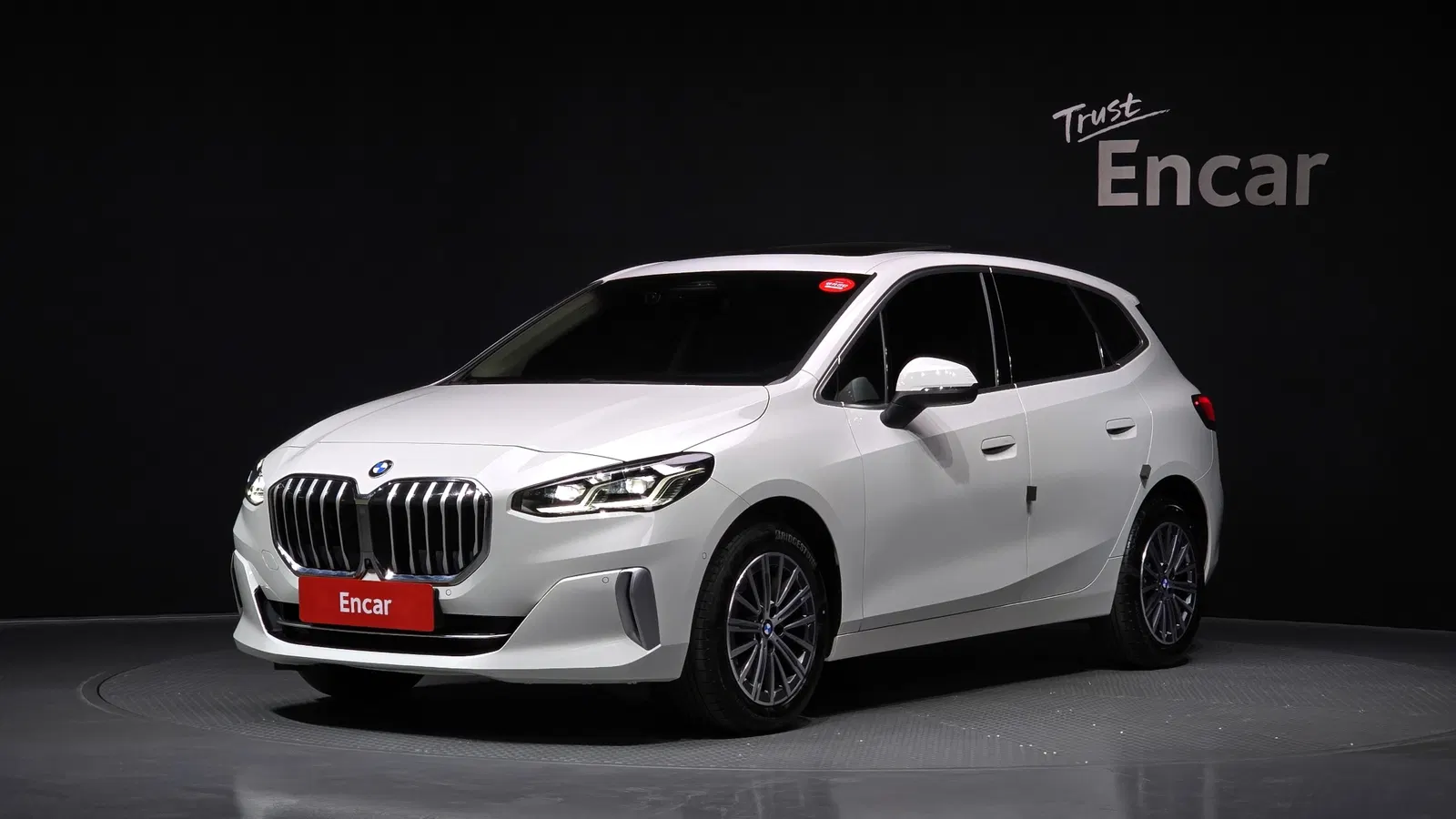 BMW Série 2 Active Tourer (U06) 220i Luxury 2024 — photo 1 sur 33