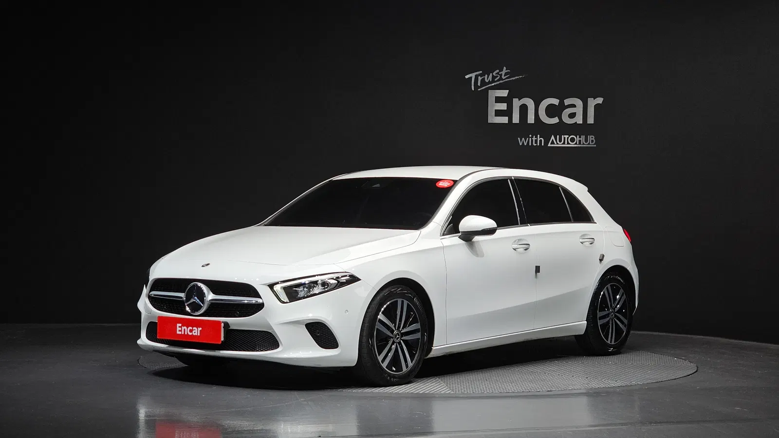 Mercedes-Benz Classe A A220 5 portes (W177) 2023 — photo 1 sur 30
