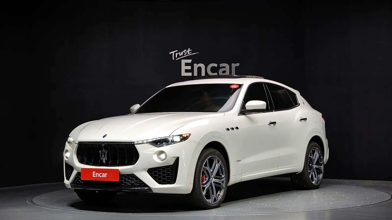 Maserati Levante 3.0 S AWD GranSport 2019 — photo 1 sur 35