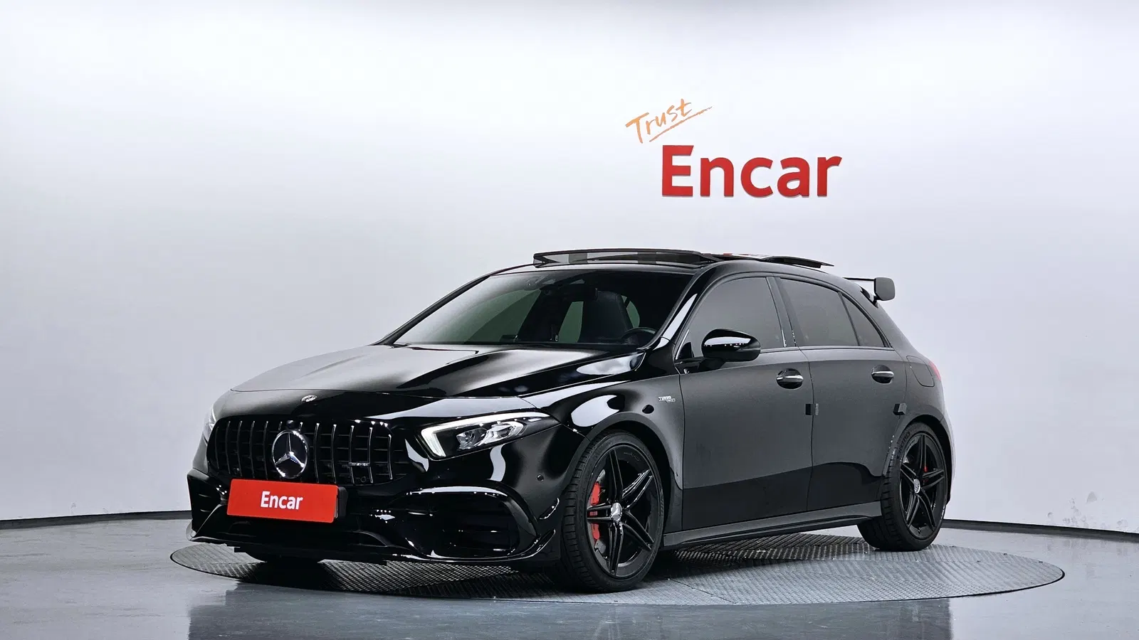 Mercedes-AMG Classe A A45 4MATIC+ 5 portes (W177) 2020 — photo 1 sur 20
