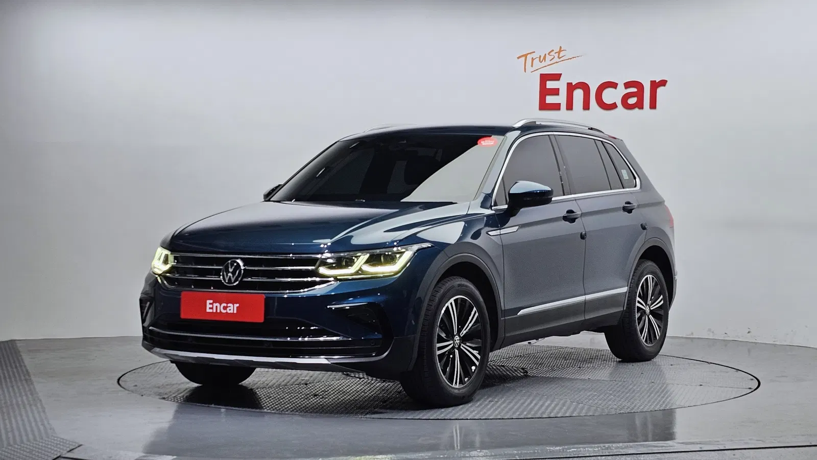 Volkswagen Tiguan 2e génération 2.0 TDI 4Motion Premium 2022 — photo 1 sur 32