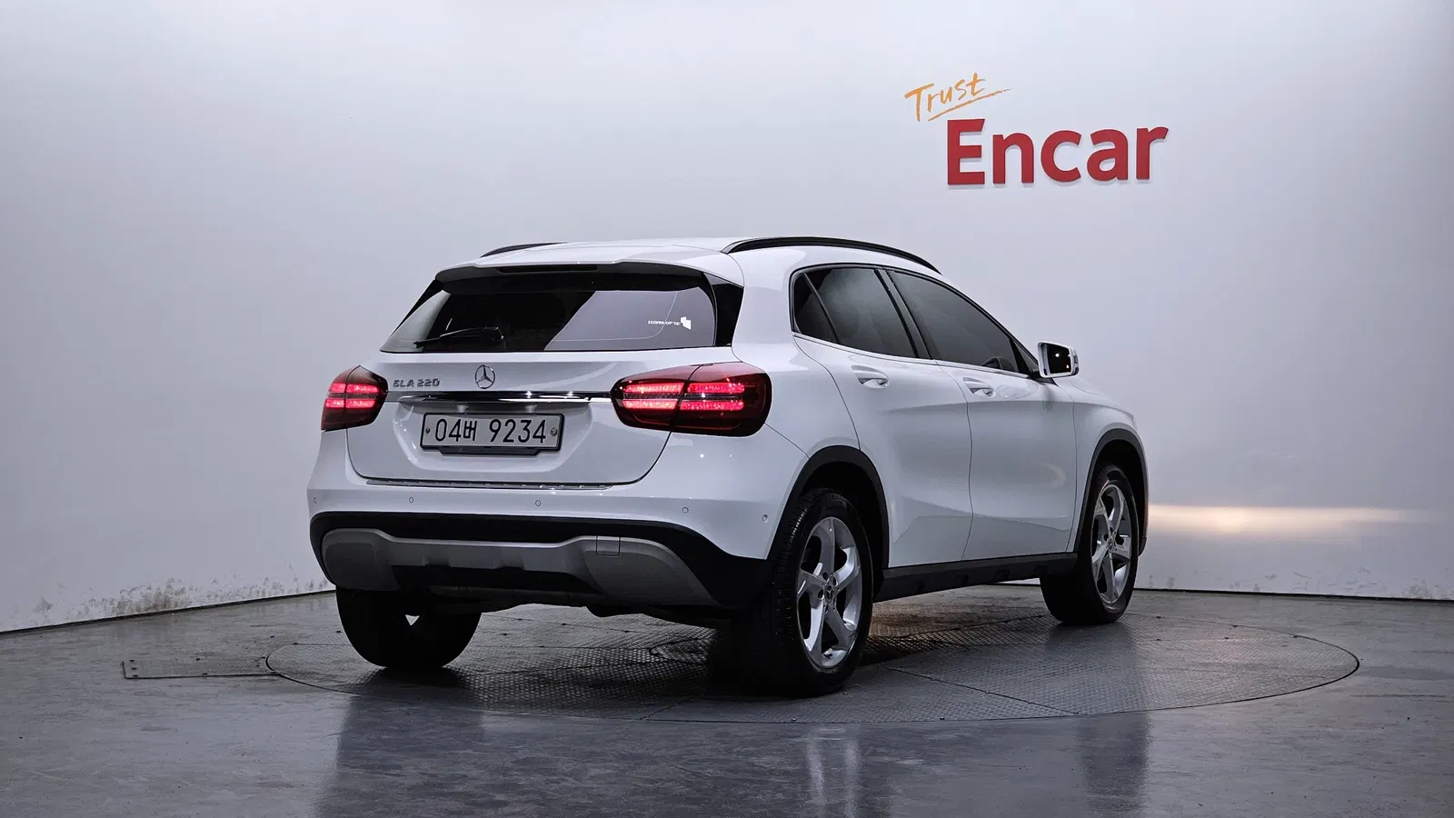 Mercedes-Benz GLA GLA220 (X156) 2018 — photo 1 sur 30