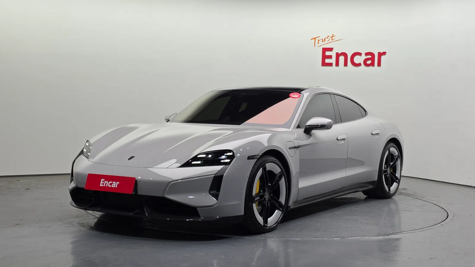 Porsche Taycan Turbo S 2025 — photo 1 sur 20