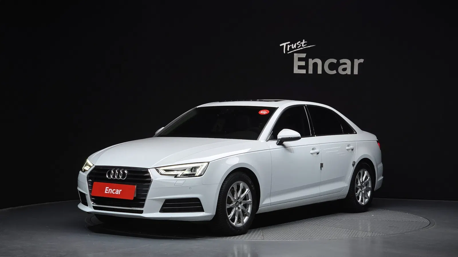 Audi A4 (B9) 40 TFSI 2019 — photo 1 sur 20