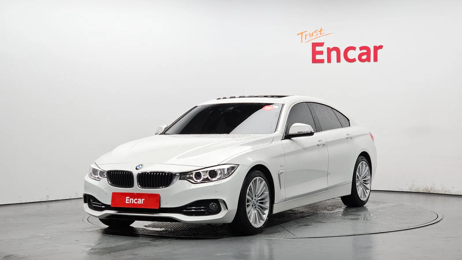 BMW Série 4 (F32) 420d Luxury GranCoupé 2015 — photo 1 sur 26
