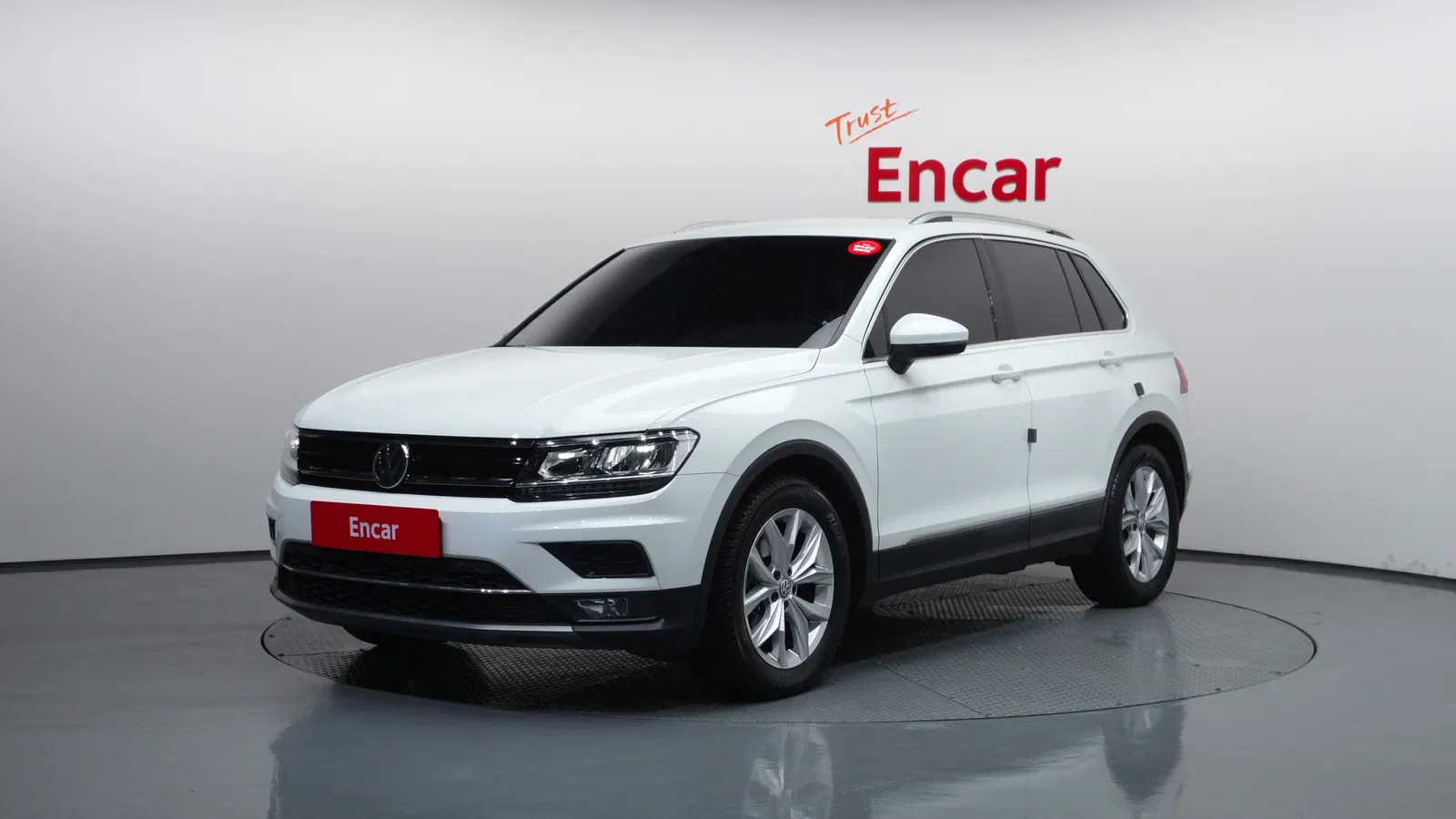 Volkswagen Tiguan 2e génération 2.0 TDI Premium 2020 — photo 1 sur 34