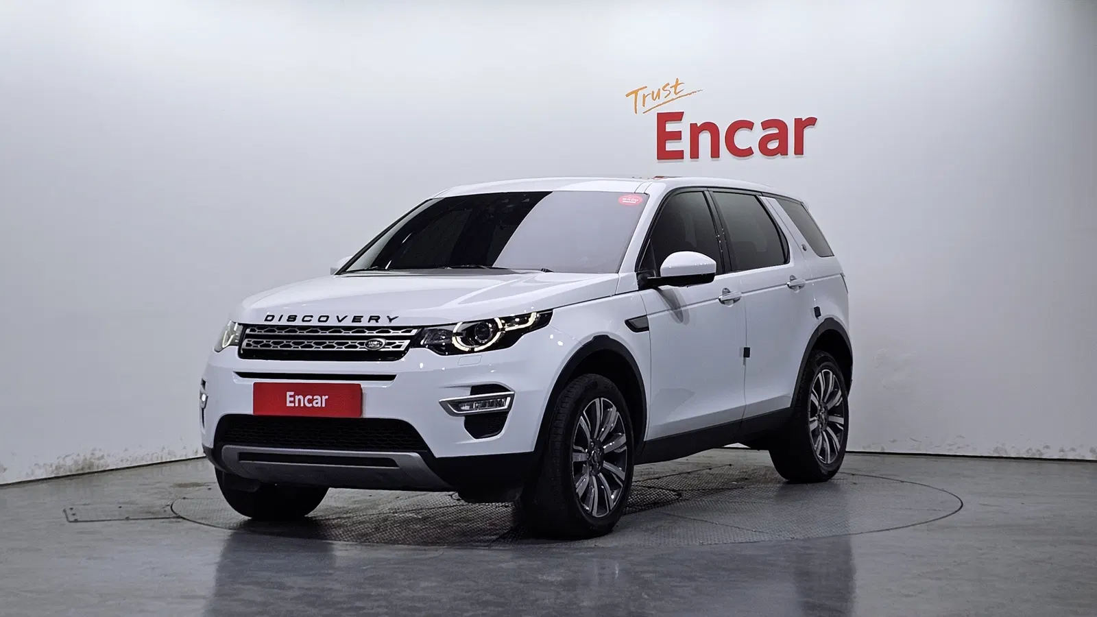 Land Rover Discovery Sport 2.0 TD4 HSE Luxury 2017 — photo 1 sur 20