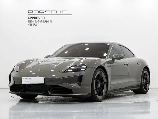 Porsche Taycan Turbo 2025 — photo 1 sur 25