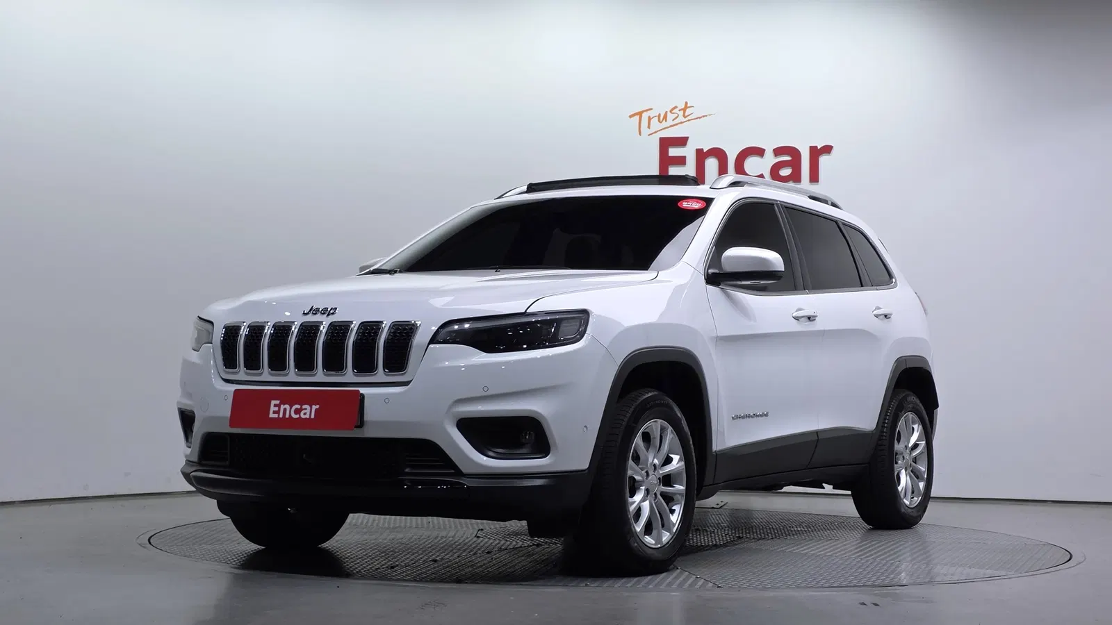 Jeep Cherokee(KL) 2.4 Longitude High AWD 2019 — photo 1 sur 30