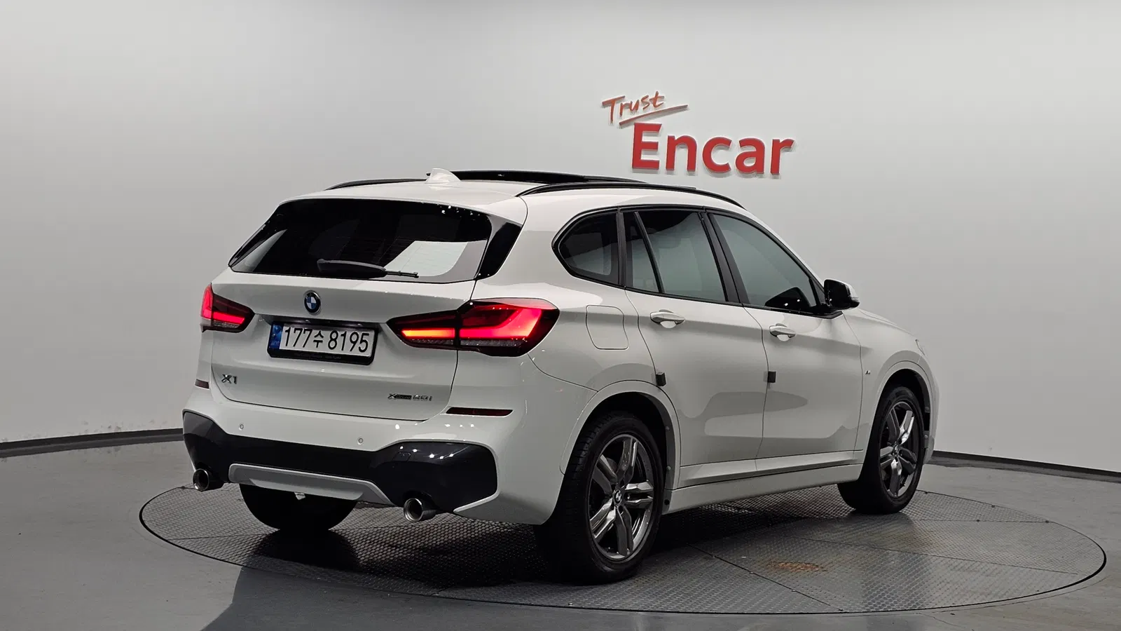 BMW X1 (F48) xDrive 20i M Sport 2022 — photo 1 sur 32
