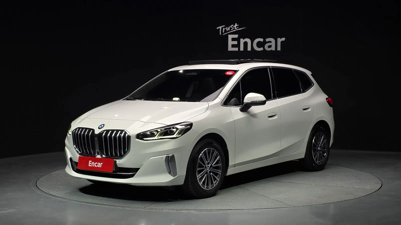 BMW Série 2 Active Tourer (U06) 220i Luxury 2024 — photo 1 sur 32