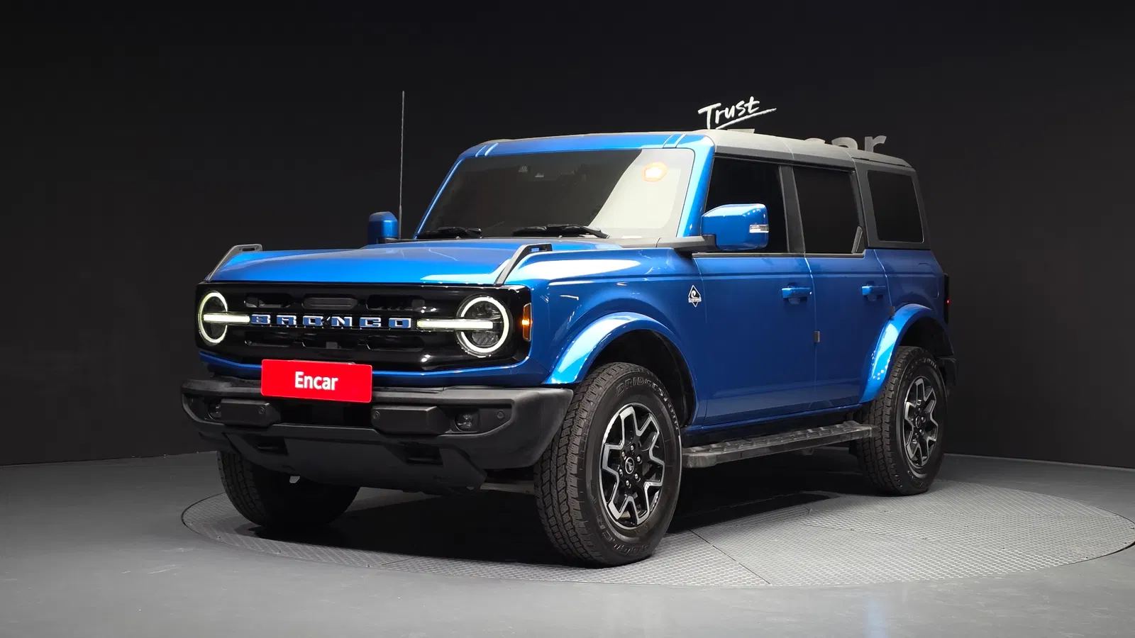 Ford Bronco 6e génération 2.7 Outer Banks 2022 — photo 1 sur 30