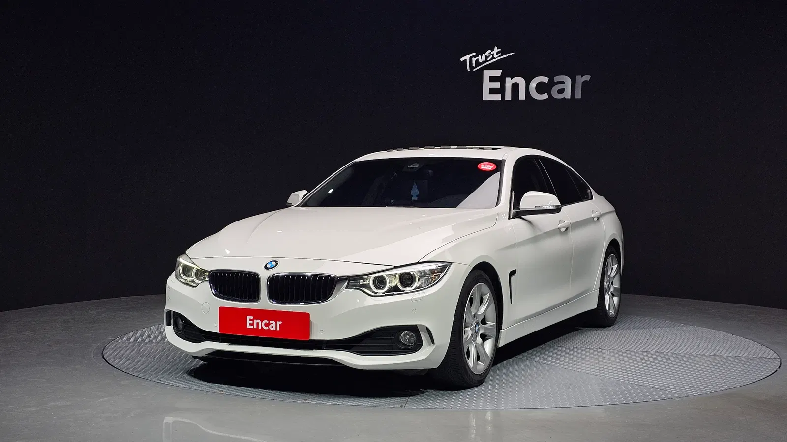 BMW Série 4 (F32) 420i GranCoupé 2015 — photo 1 sur 20