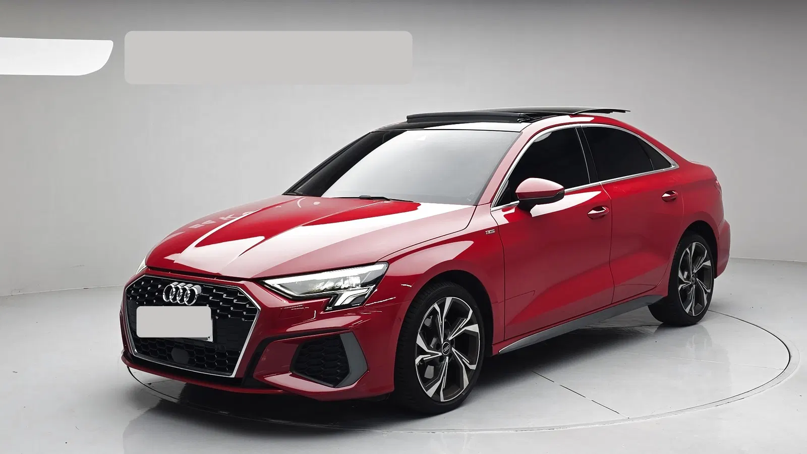 Audi A3 (8Y) 40 TFSI Premium 2023 — photo 1 sur 26