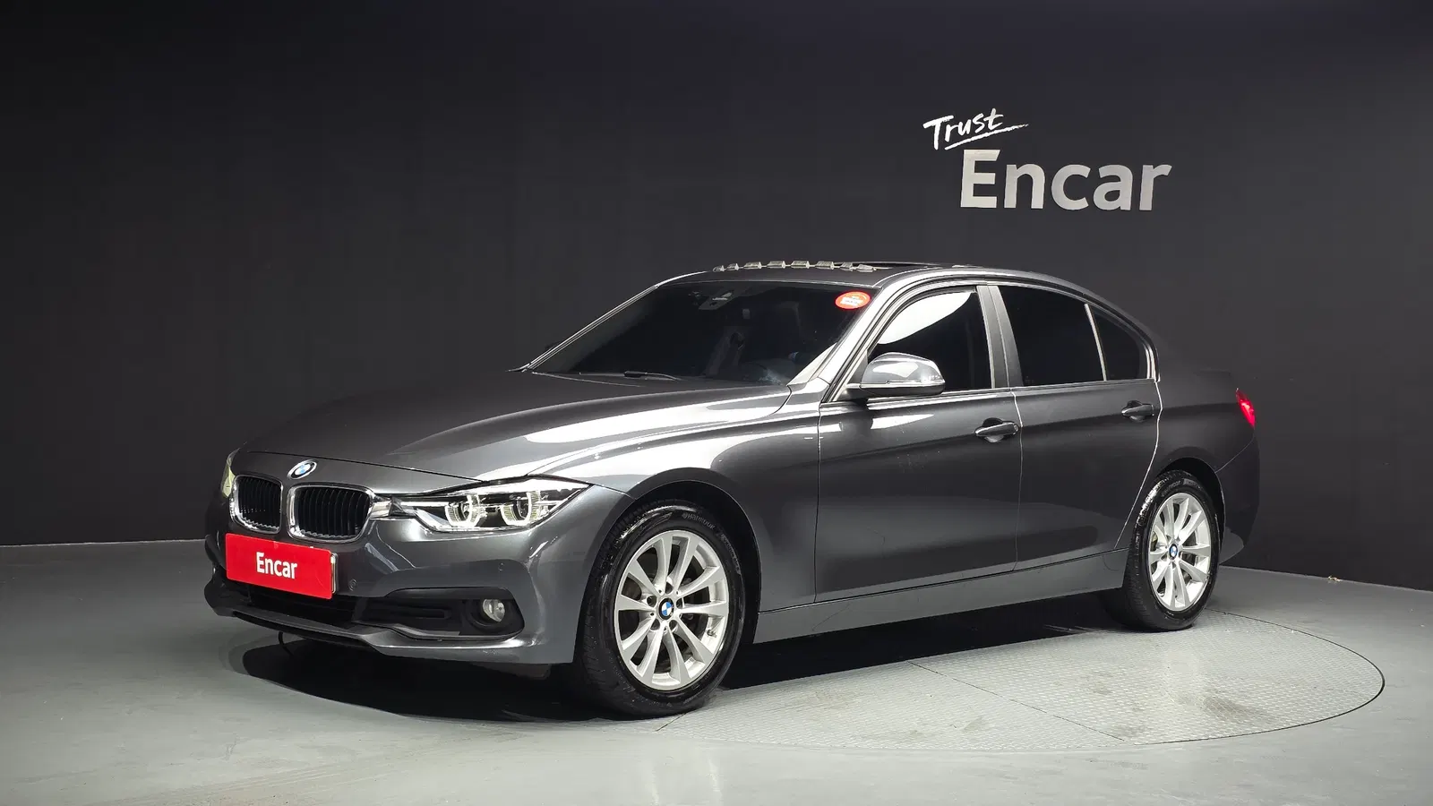 BMW Série 3 (F30) 320d xDrive 2017 — photo 1 sur 20