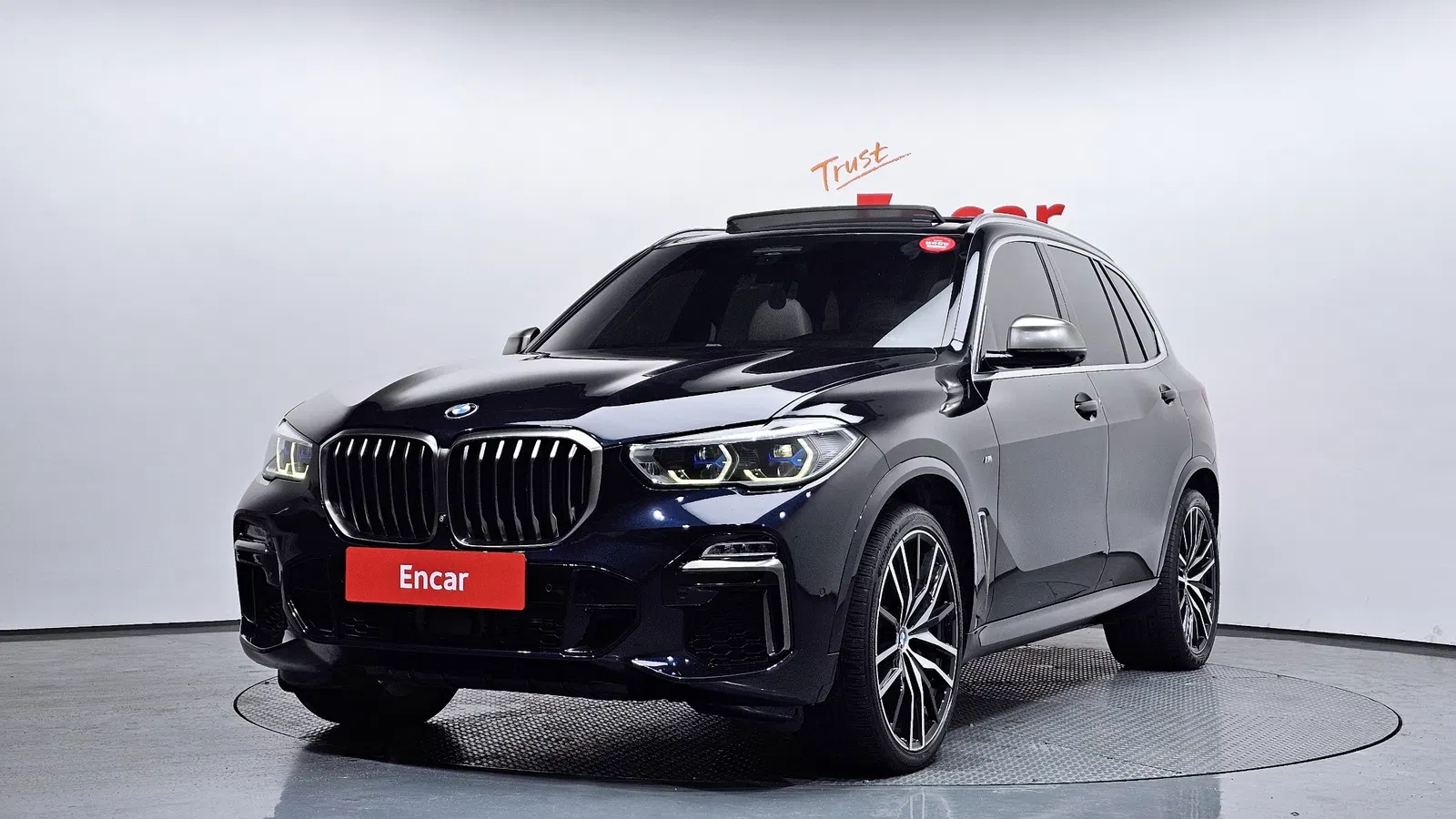 BMW X5 (G05) M50i 2021 — photo 1 sur 39