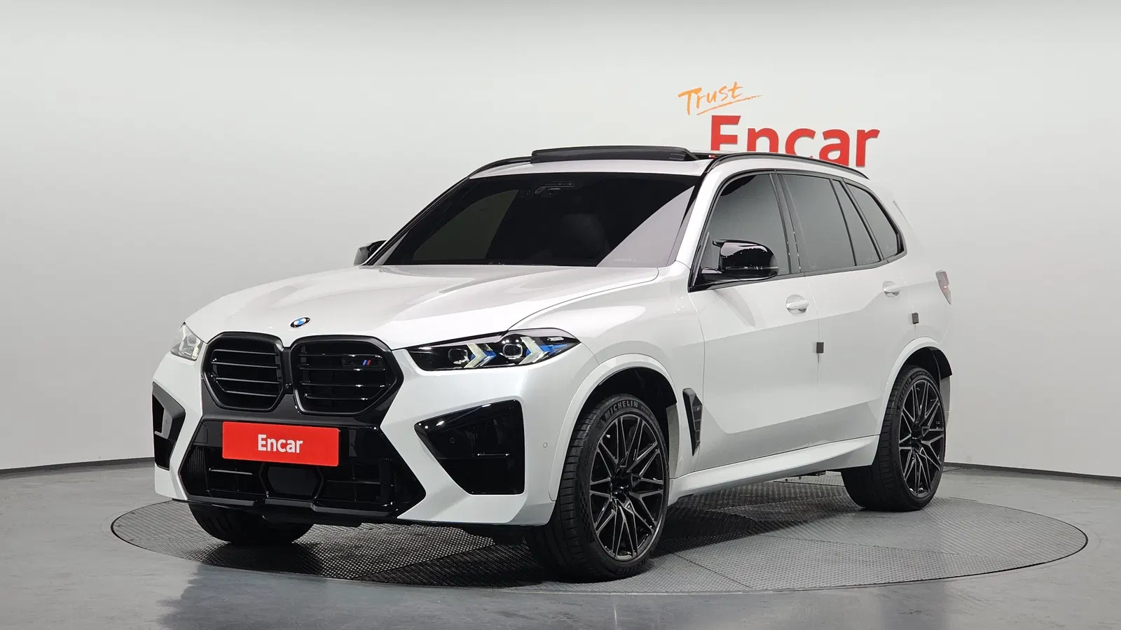 BMW X5M (G05) 4.4 Competition 2025 — photo 1 sur 33
