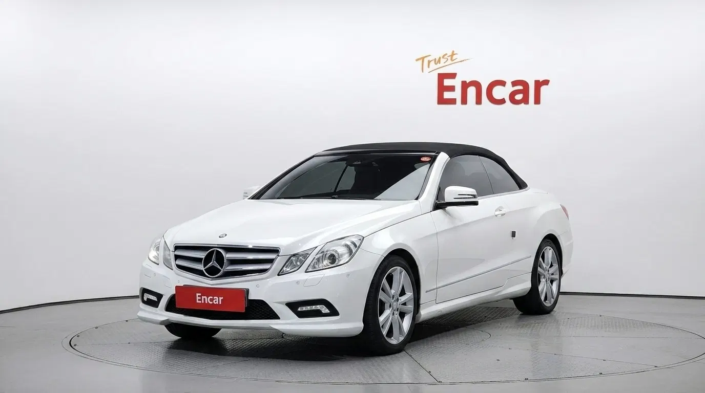 Mercedes-Benz Classe E E350 Cabriolet (W212) 2011 — photo 1 sur 20
