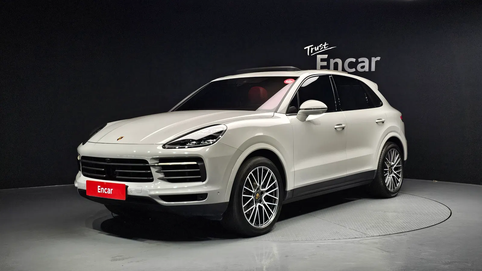Porsche Cayenne (PO536) 3.0 Platinum Edition 2023 — photo 1 sur 31