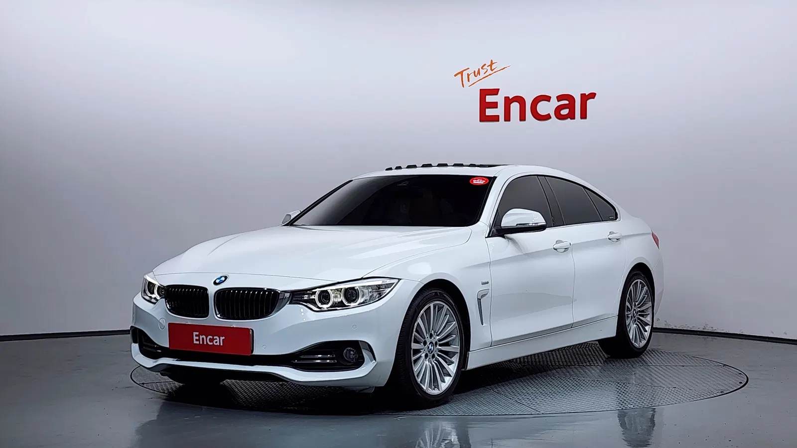 BMW Série 4 (F32) 420d Luxury GranCoupé 2016 — photo 1 sur 26